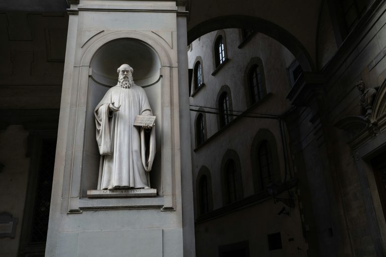 Guido d'Arezzo - Guido of Arezzo